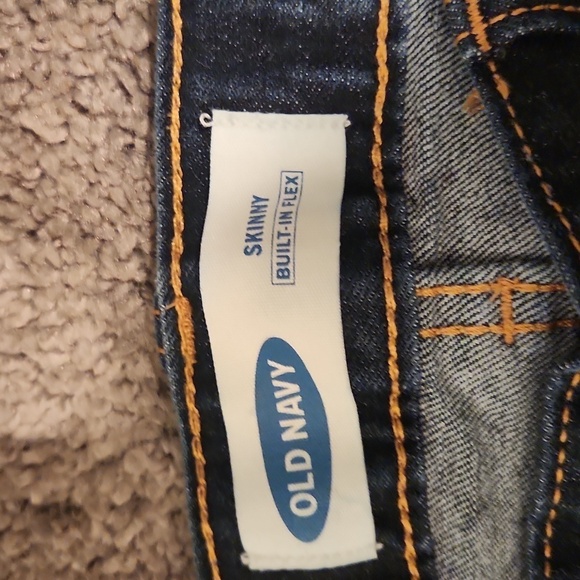 Old Navy Stylish Black Denim Jeans - Picture 3 of 5